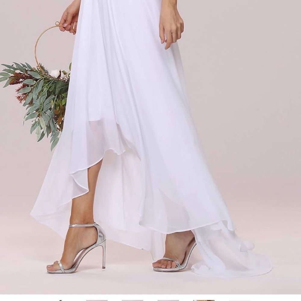 Elegant White Evening Gown - Picture 8 of 8